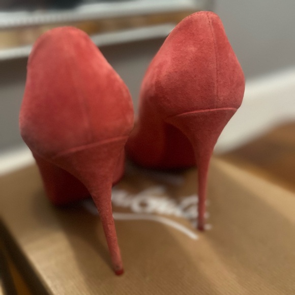 Christian Louboutin 100mm Pigalle Follies in Pink Suede - Picture 2 of 4